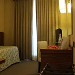 酒店 皮亚琴察费耶拉mh酒店 皮亚琴察