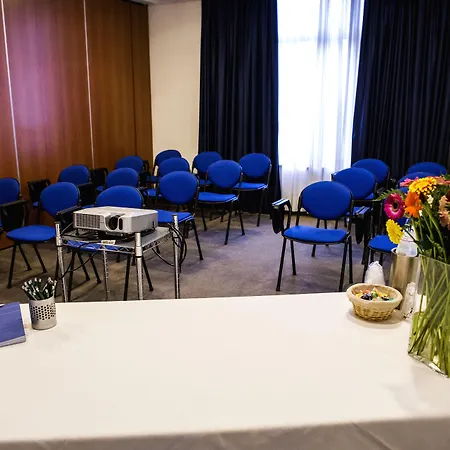 Hotel Mh Fiera Piacenza