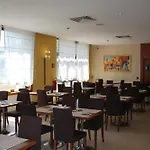 מלון Mh Fiera 4*