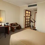 Hotel Mh Fiera Piacenza