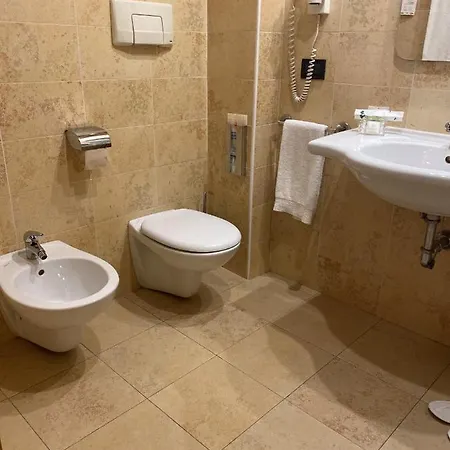 Hotel Mh Fiera Piacenza