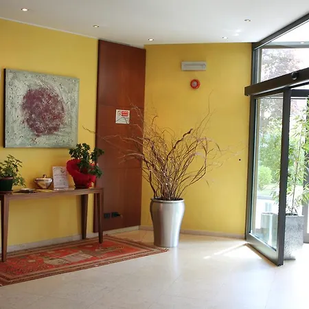 Hotel Mh Fiera 4*