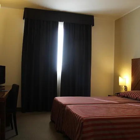 Ξενοδοχείο Mh Fiera Πιατσέντζα