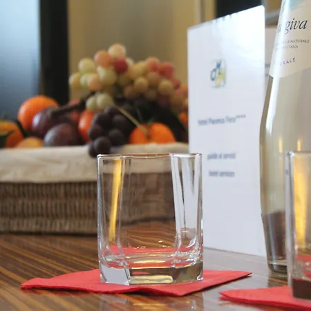 Mh Fiera Ξενοδοχείο Πιατσέντζα