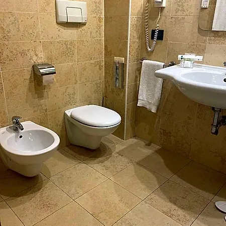فندق Mh Fiera 4*