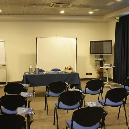 Mh Fiera Ξενοδοχείο