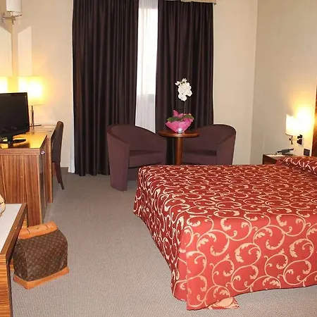 Hotel Mh Fiera Piacenza