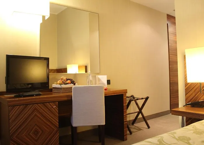 Mh Fiera Hotel Piacenza