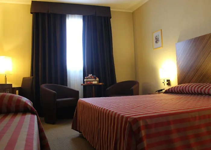 Hotell Mh Fiera 4*