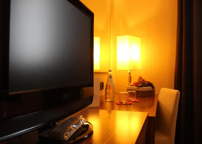 Mh Fiera פיאצ'נצה