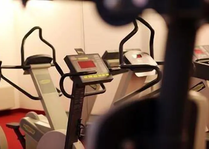 Mh Fiera 4* פיאצ'נצה