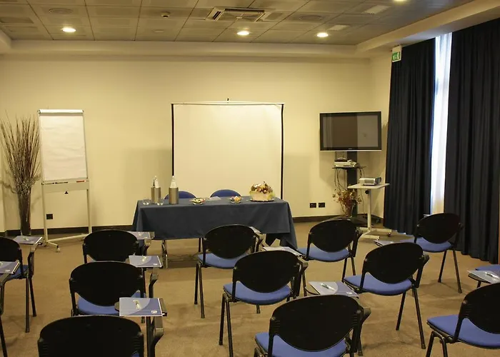 Mh Fiera Hotell