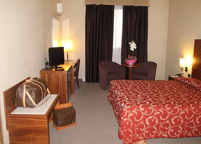 Mh Fiera Hotell 4*