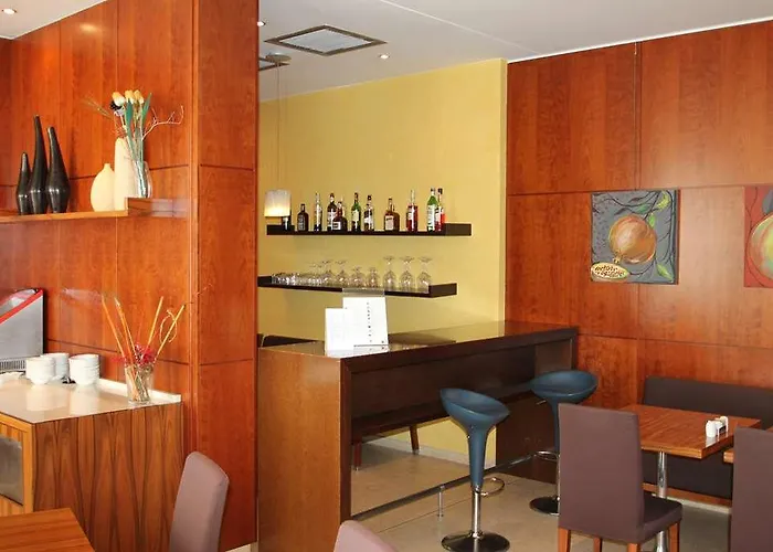 Mh Fiera פיאצ'נצה